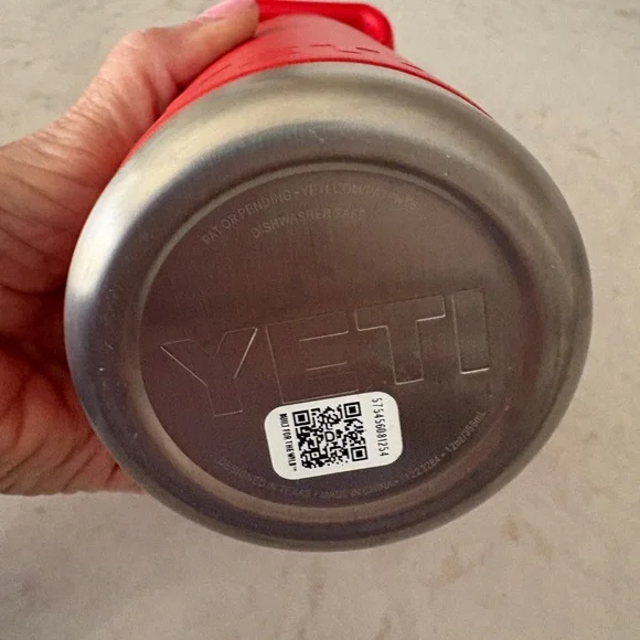 Brand New Yeti Rambler Jr 12 oz Kids Bottle Canyon Red - Picture 15 of 15